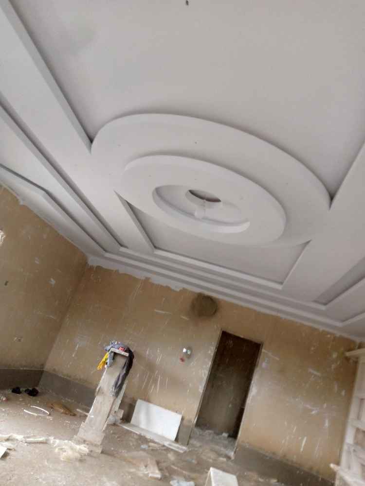 Internal and external wall screeding and painting. image - aghmarket