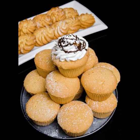 Snacks and pastries image - aghmarket